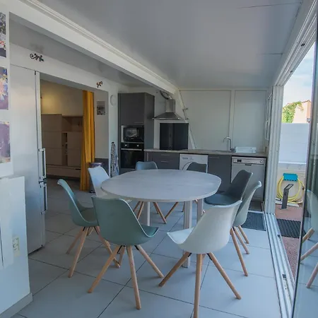 Maison 6-8 Personnes, 3 Etoiles Agde